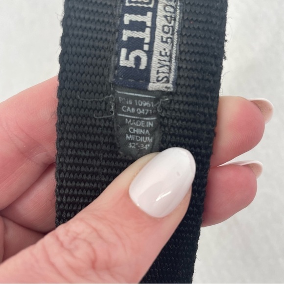 5.11 TACTICAL Black heavy duty Belt style #: 59409 size: Medium 32”-34” - Picture 3 of 8